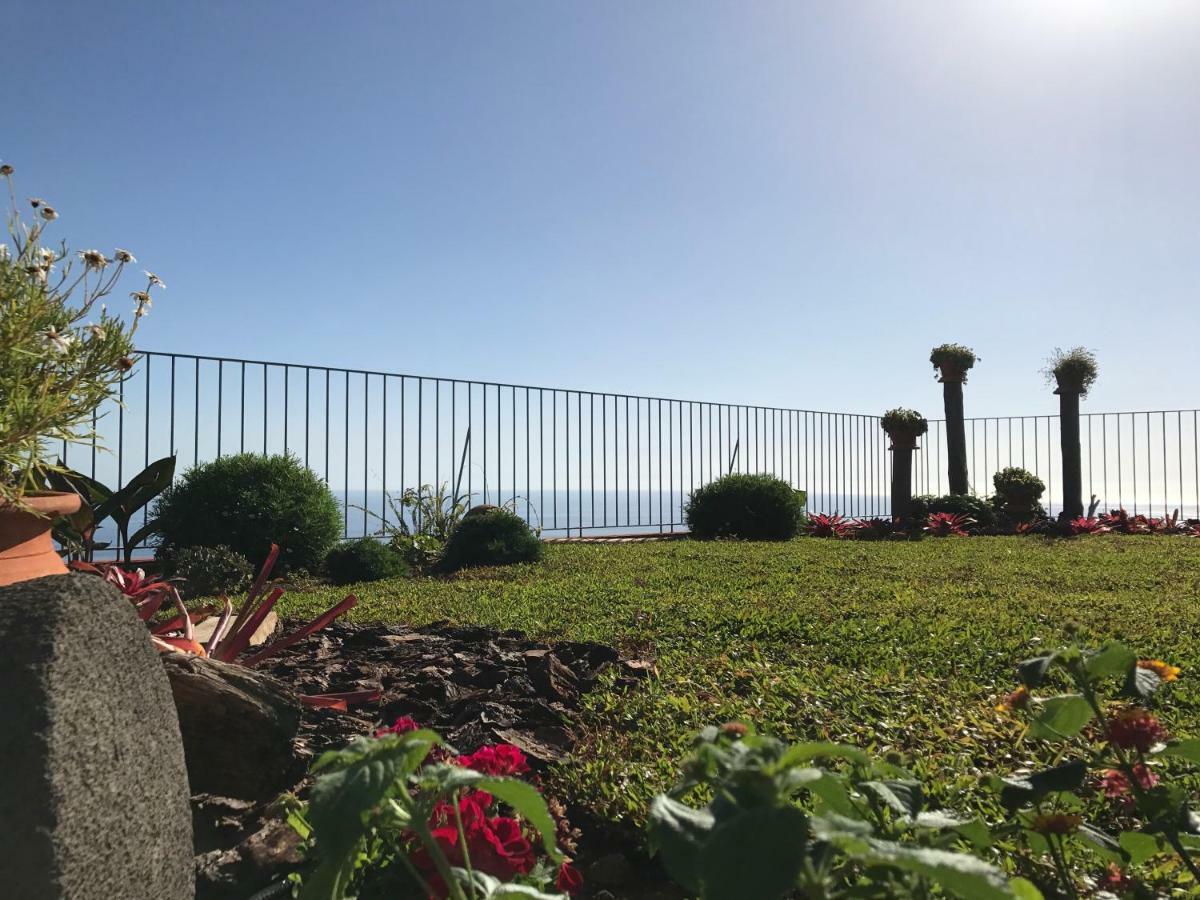 Endless Blue House Ferienhaus Arco da Calheta (Madeira)