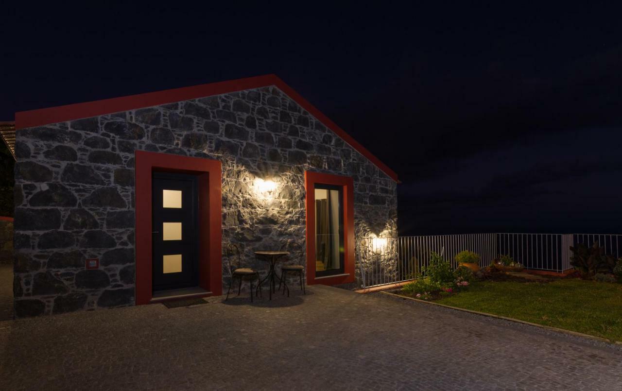 Endless Blue House Ferienhaus Arco da Calheta (Madeira)
